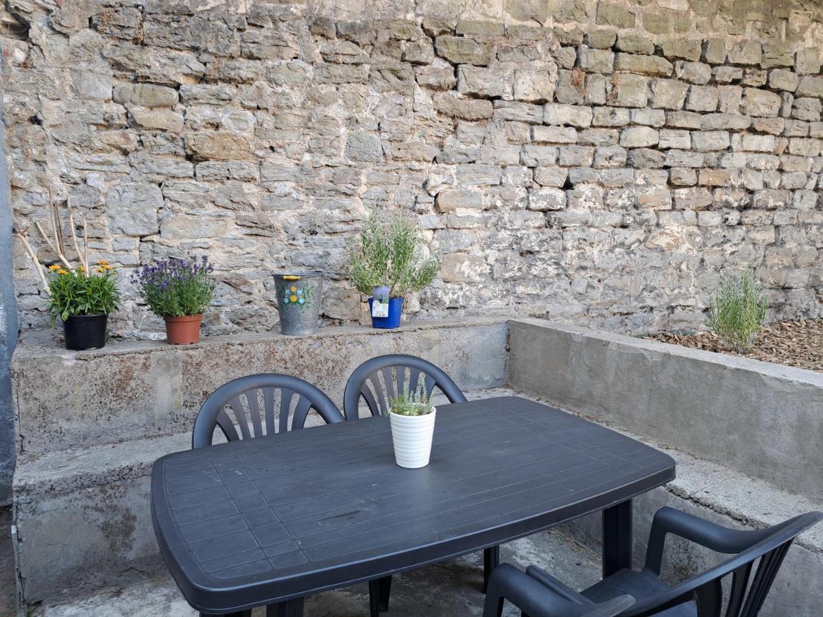 Apartamento Joli T3 avec extérieur proche du centre et des remparts Boulogne-sur-Mer Exterior foto